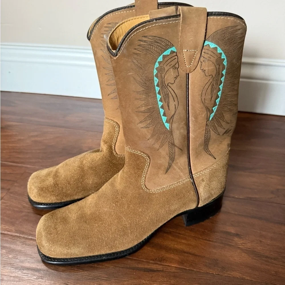 Tan Suede Girls Western Cowboy Boots-Size 3D Like New